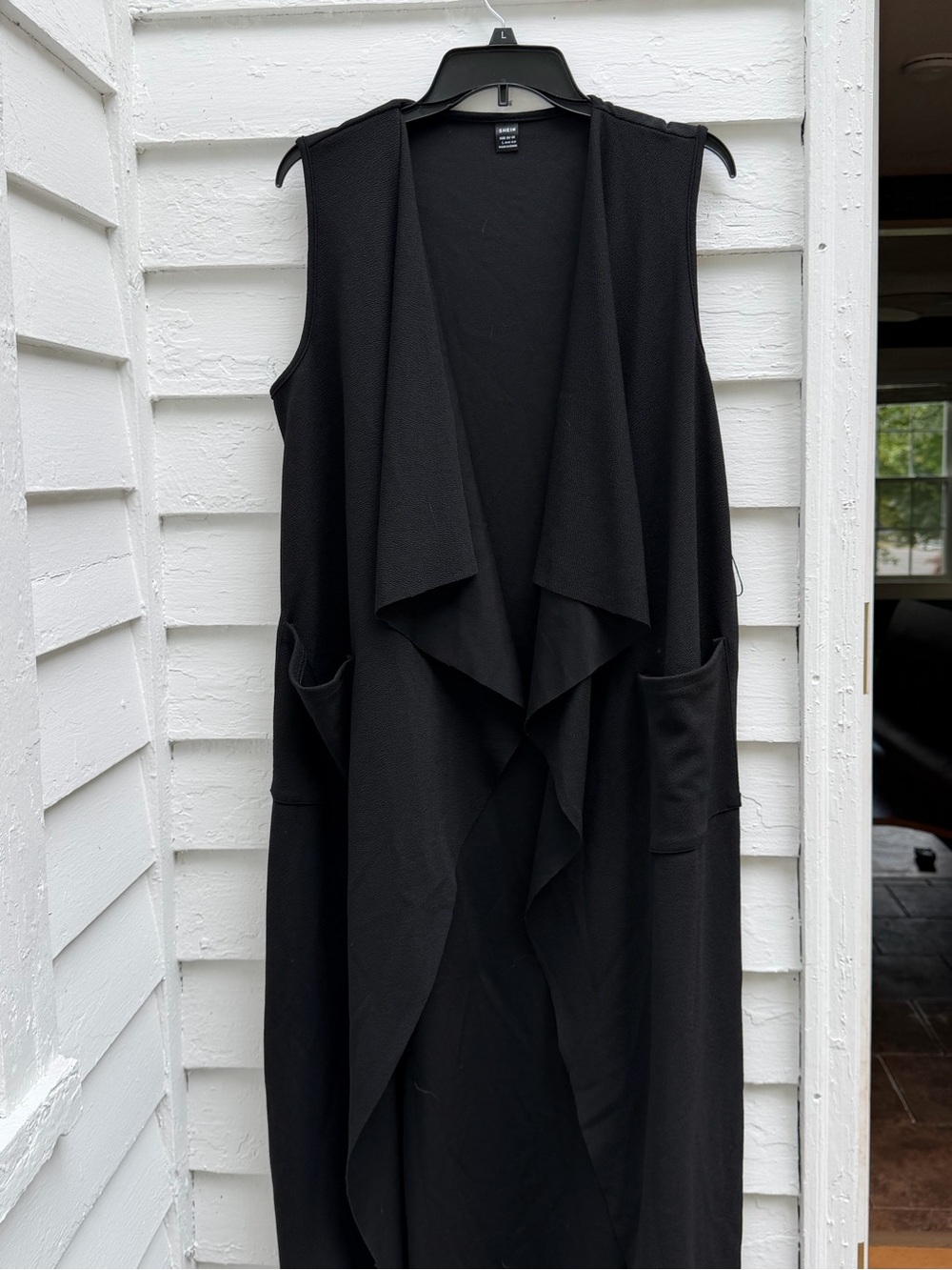 SHEIN Black Sleeveless Asymmetrical Drape Long Cardigan